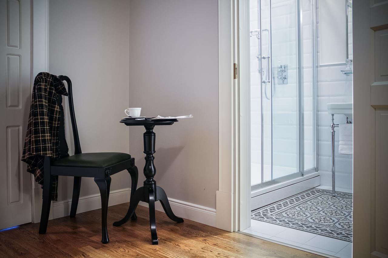 Sherlock Art Hotel Riga Luaran gambar