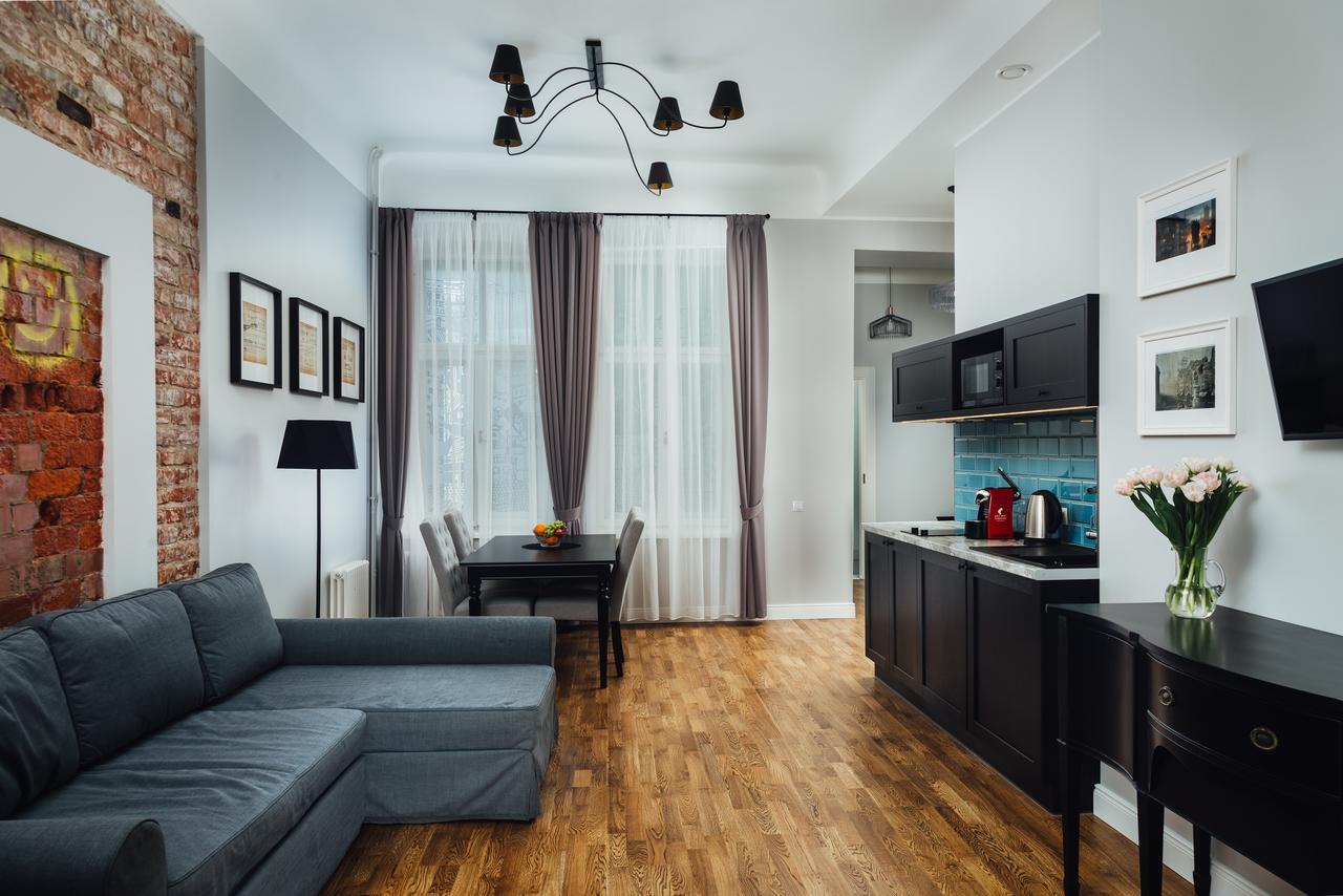 Sherlock Art Hotel Riga Luaran gambar