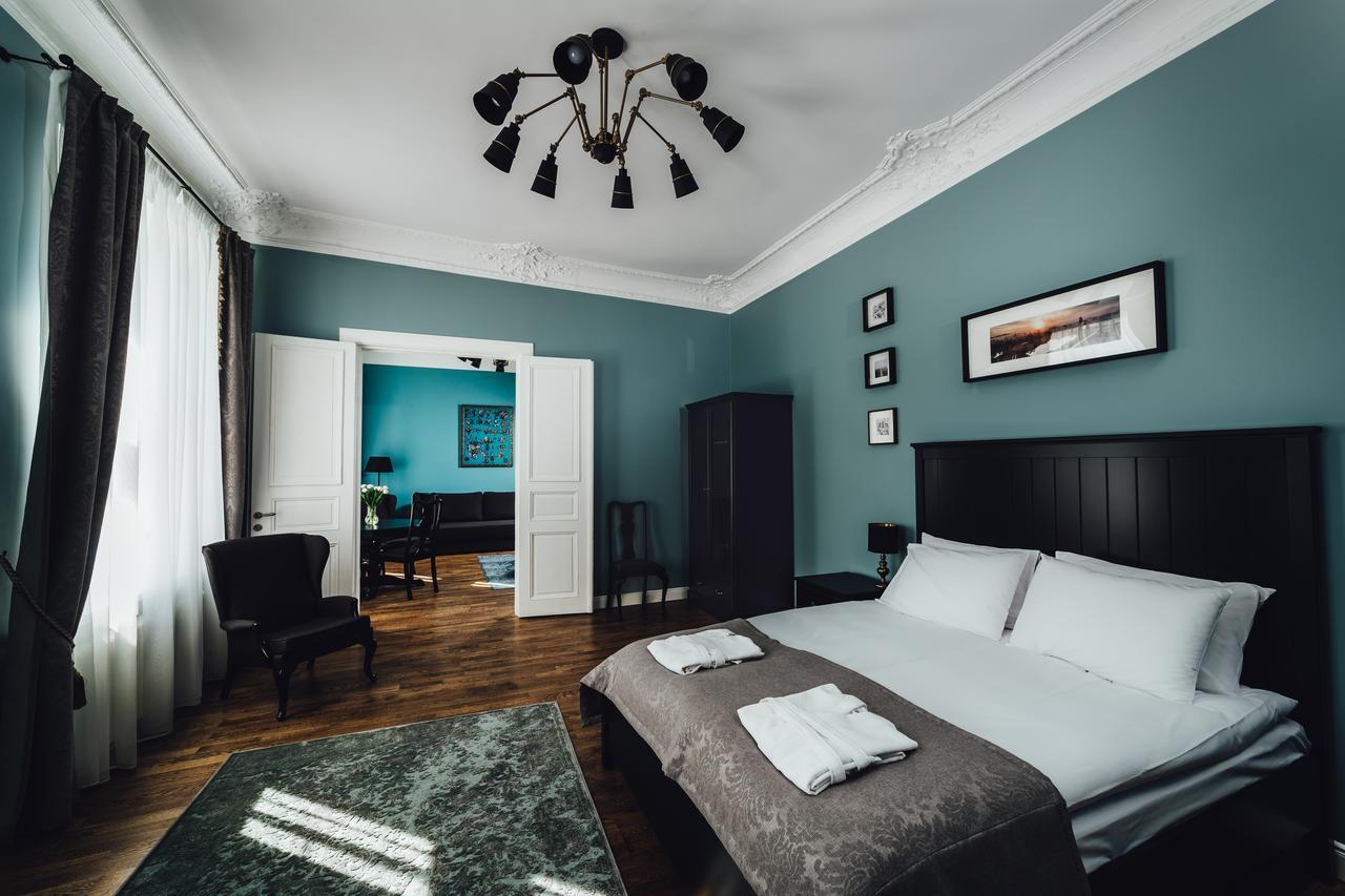 Sherlock Art Hotel Riga Luaran gambar