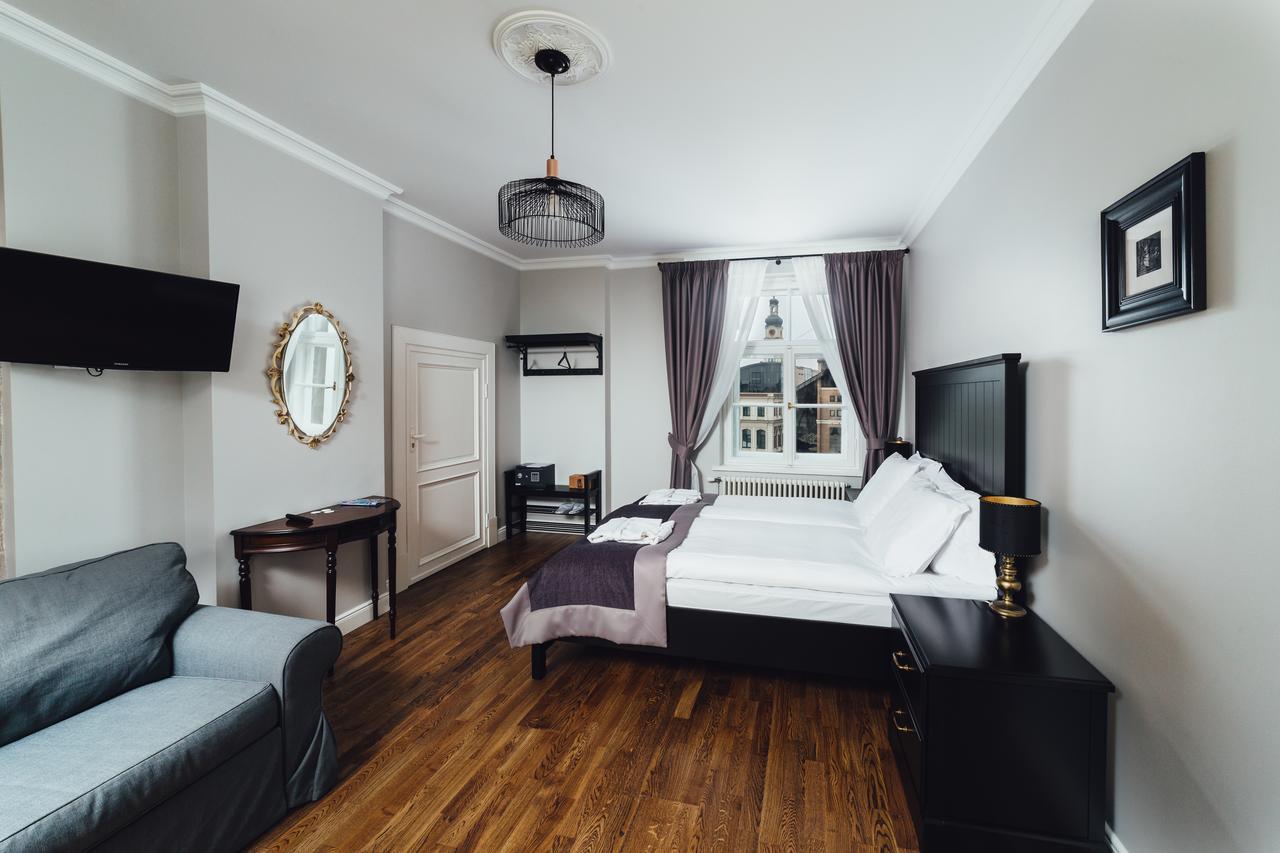 Sherlock Art Hotel Riga Luaran gambar