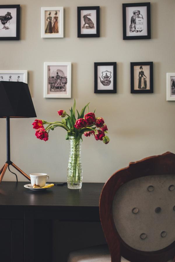 Sherlock Art Hotel Riga Luaran gambar